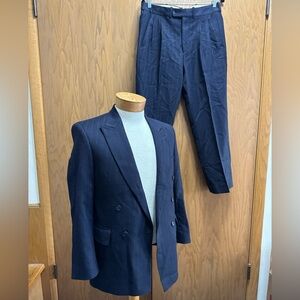 VTG 100% Wool Double-Breasted Navy Pinstripe Suit Men’s Small 38S Pants 34 X 28